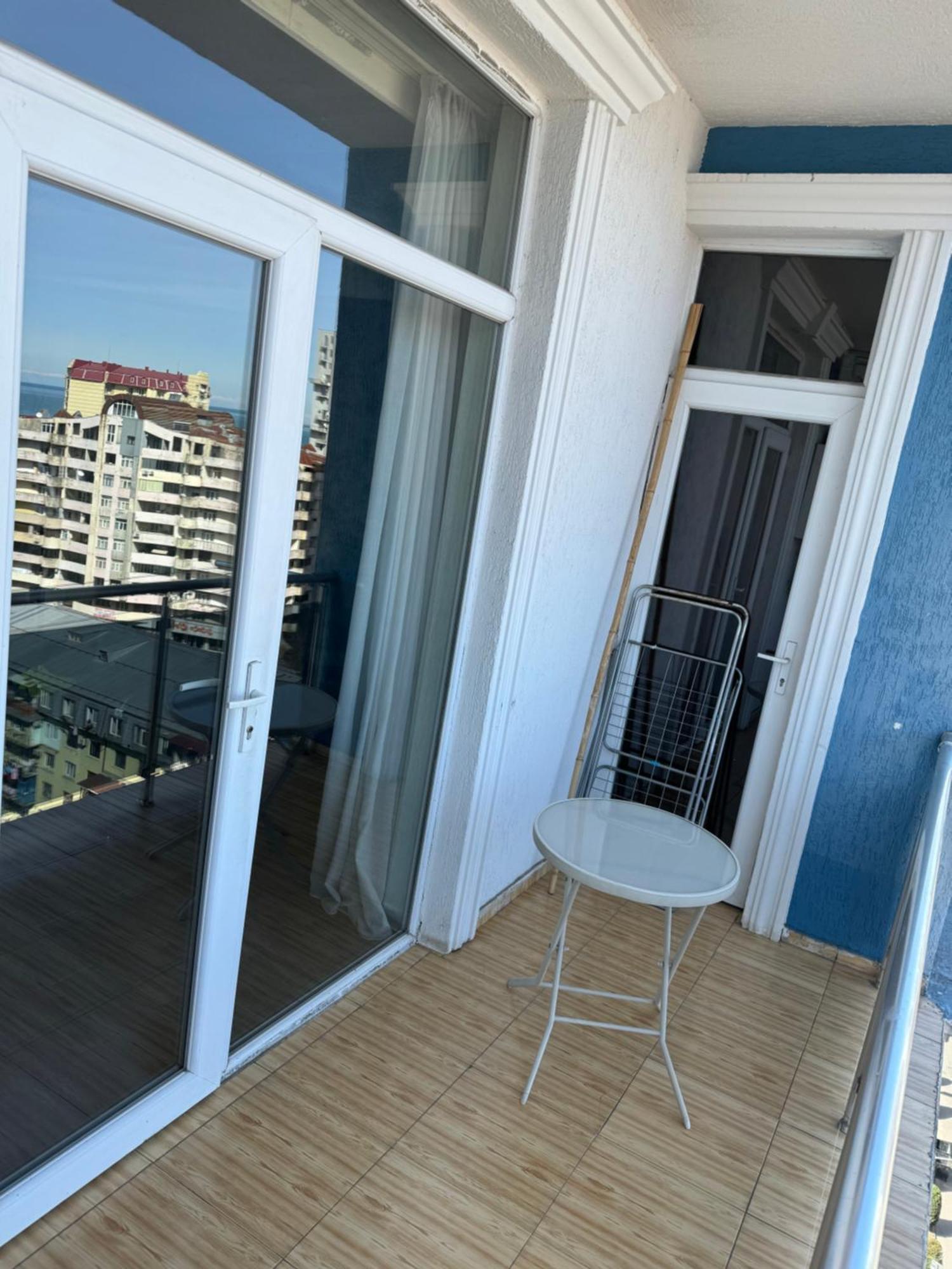 David Apt 1A 巴统 外观 照片